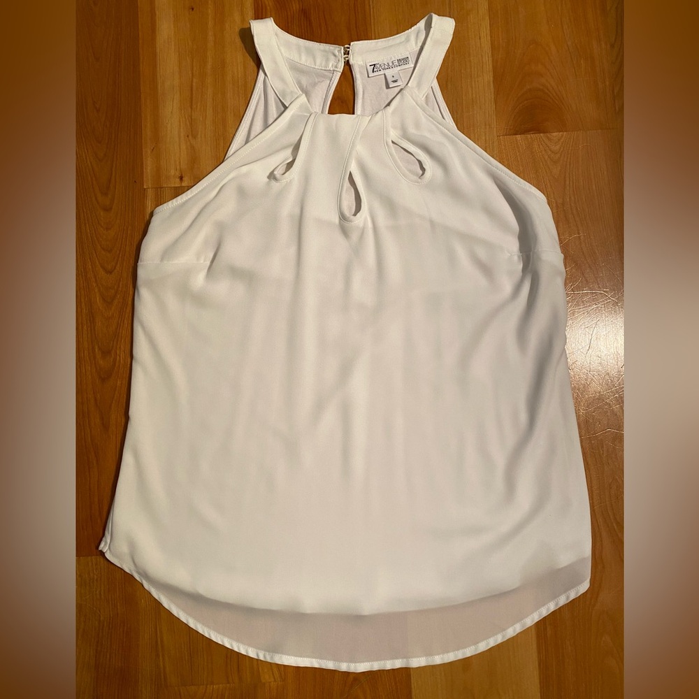 7th Avenue Design Studio White Blouse